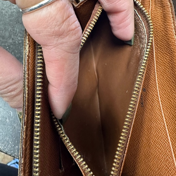 Authentic Vintage Louis Vuitton Porte Monnaie zippy long wallet - Picture 5 of 11